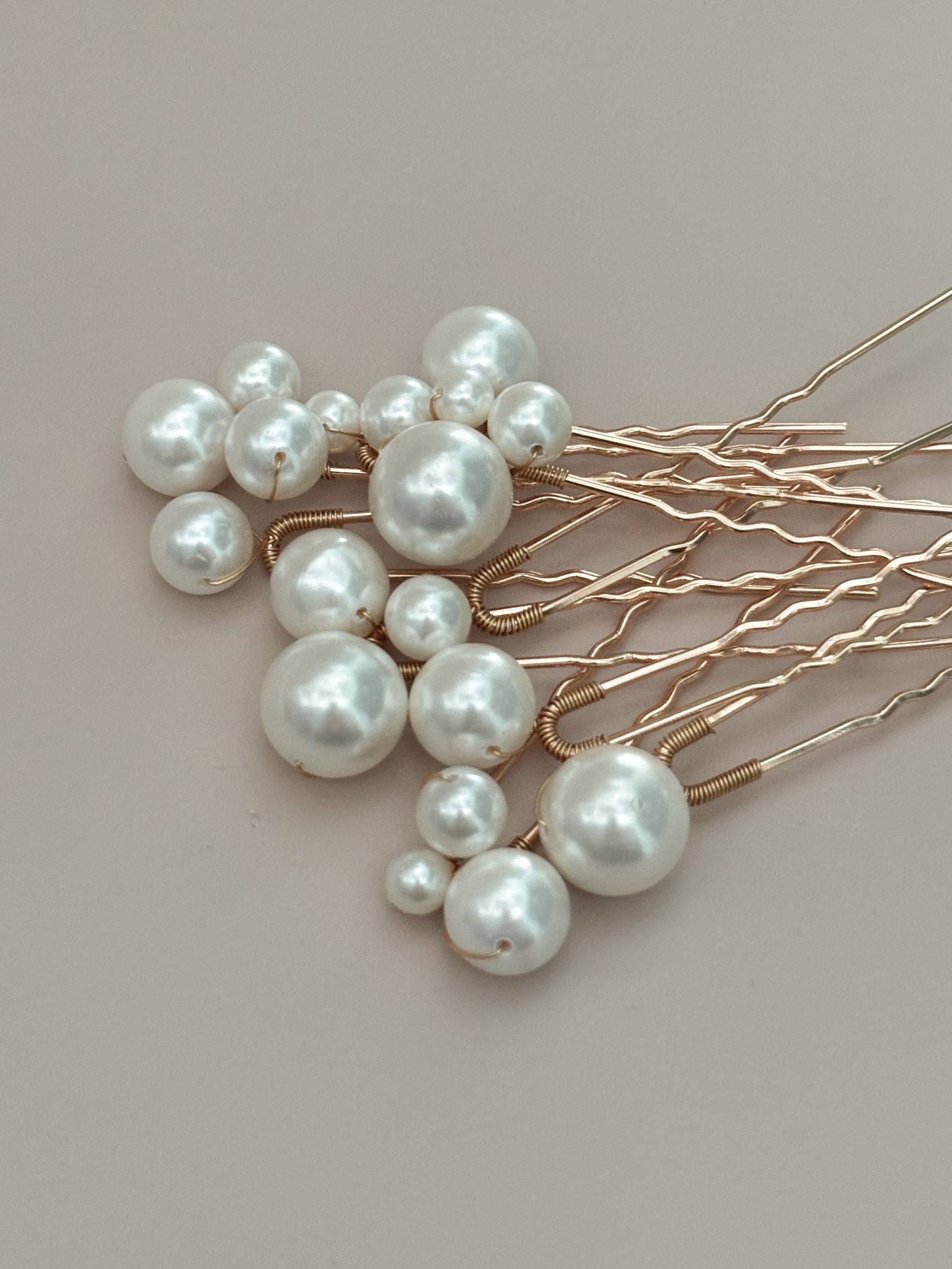 ENSEMBLE DE 9 PICS A CHIGNON PEARL – Image 4